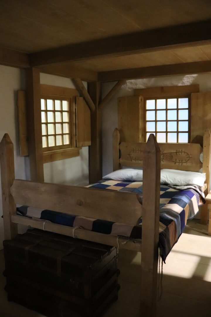 Charles and Caroline's bed