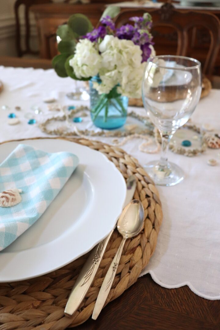 Summer table decor