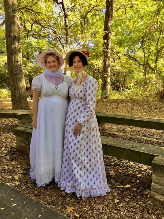 A Fall Picnic With Fashionable Friends