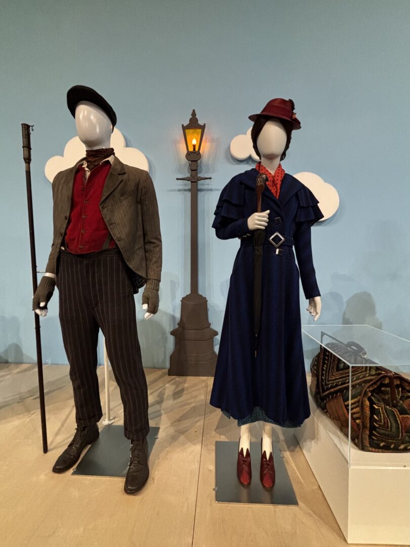 Mary Poppins Returns costumes