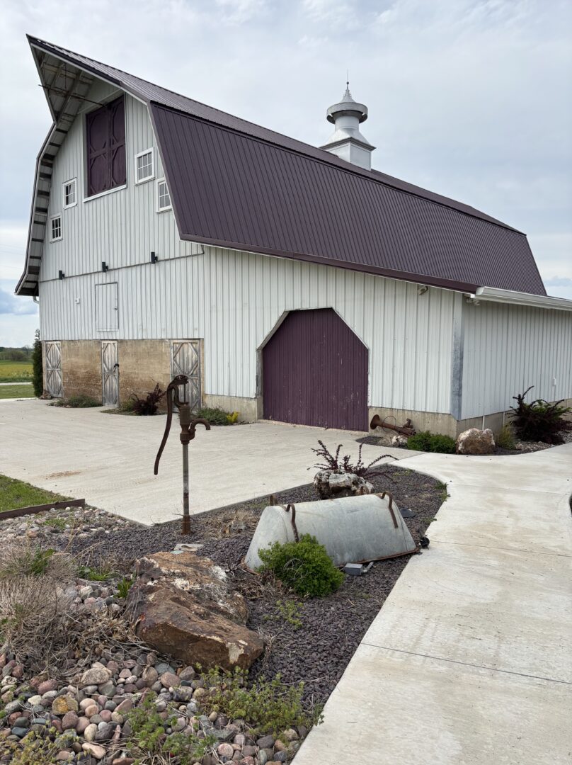The barn
