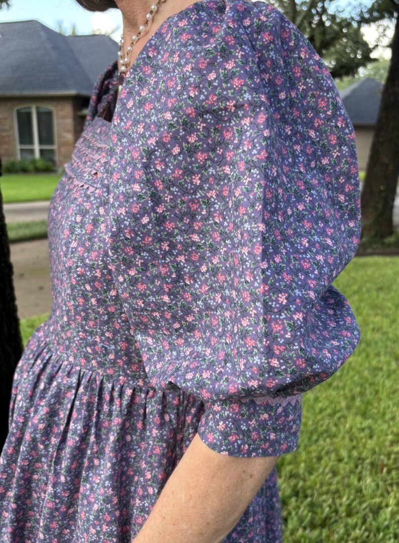 A Cozy Dress For Early Fall sleeve detail