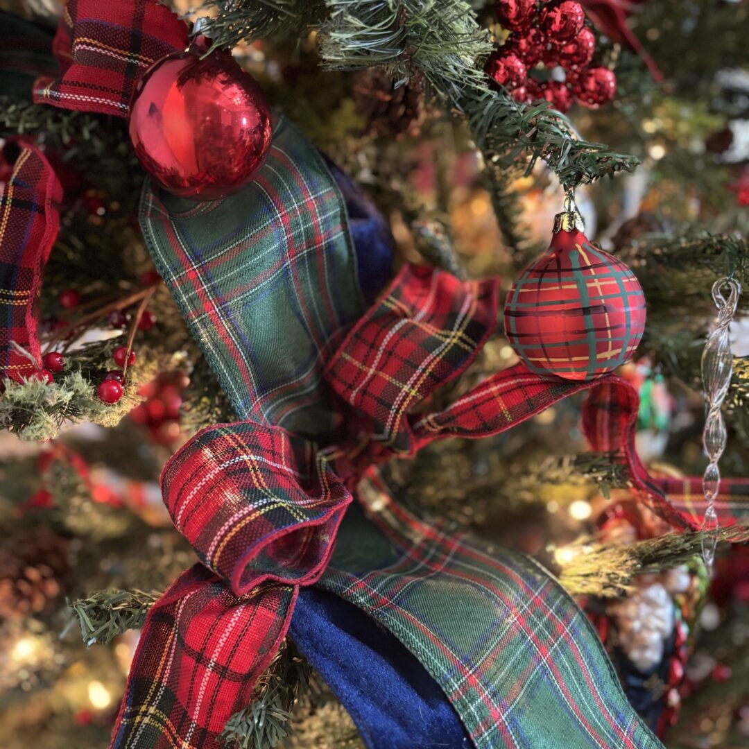 A Touch of Tartan Holiday Home Tour