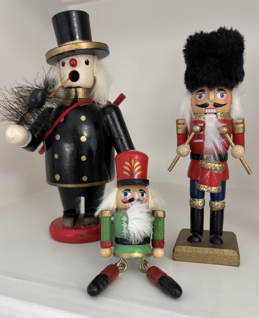 German nutcrackers and smokers. 
