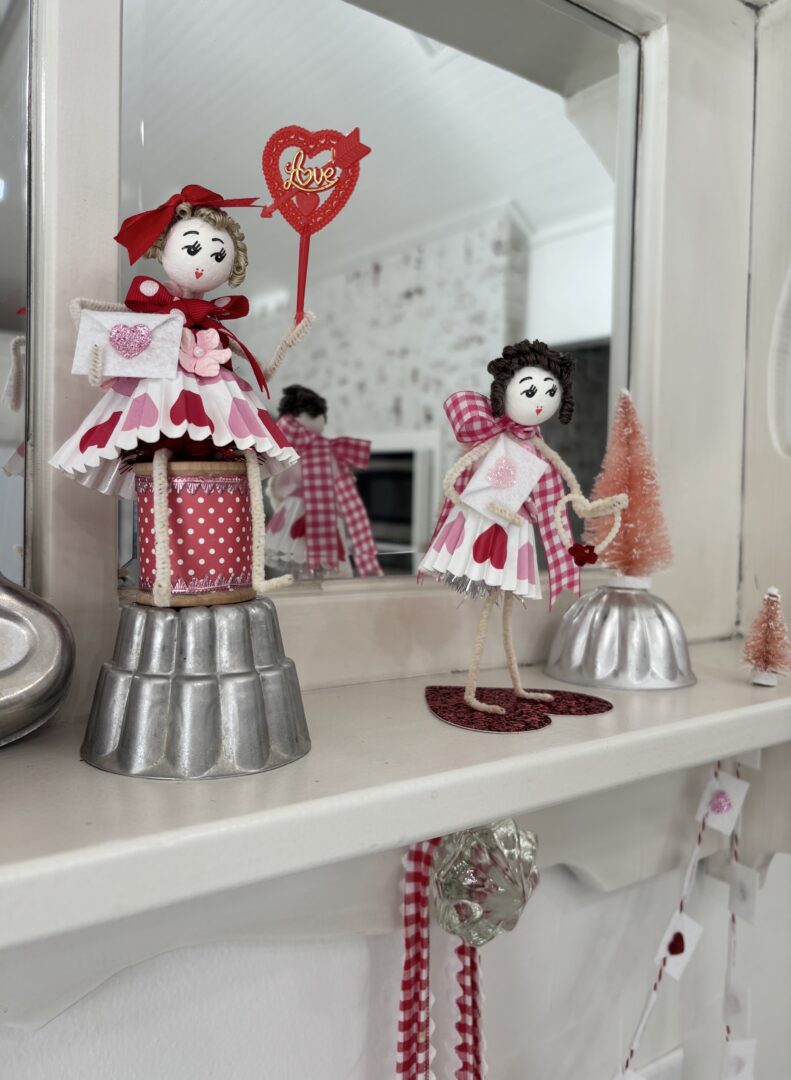 Vintage inspired Valentine decor