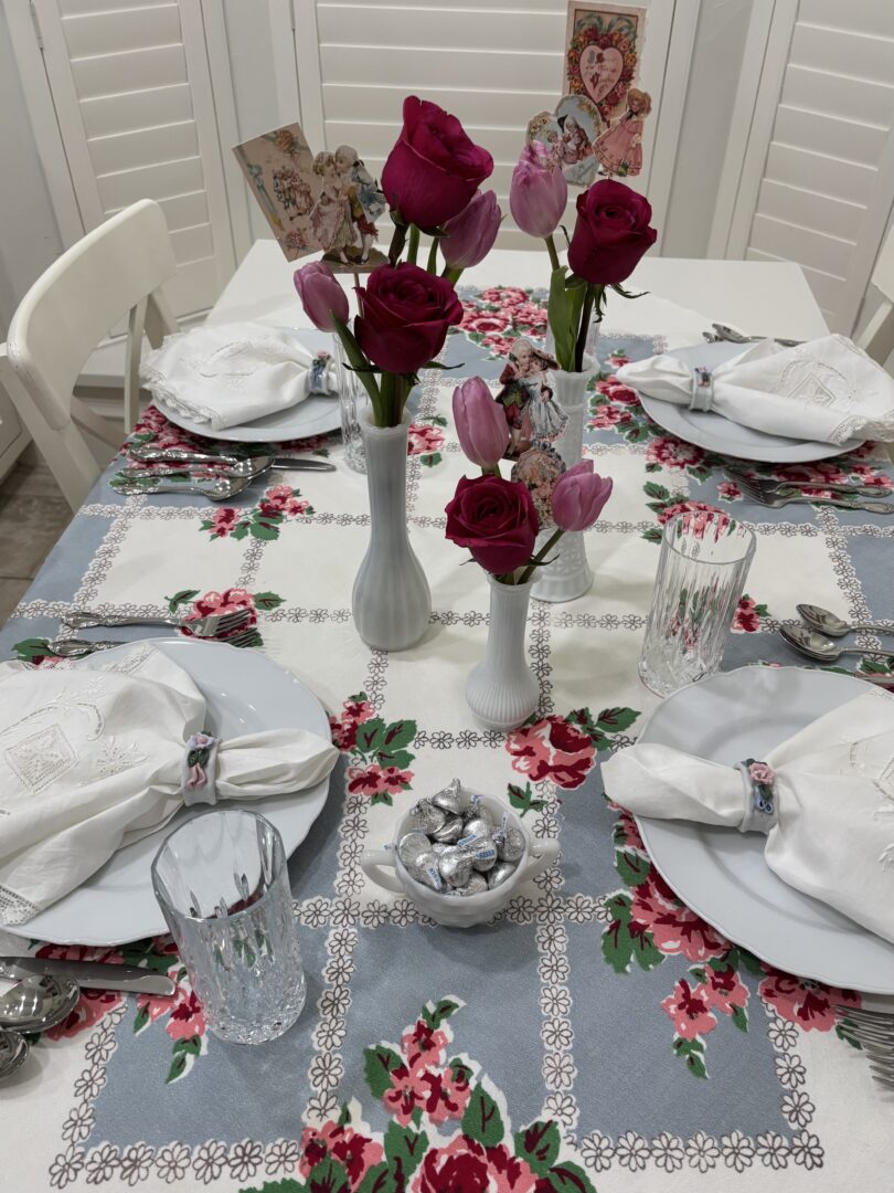 Easy Low Cost Valentine Centerpiece