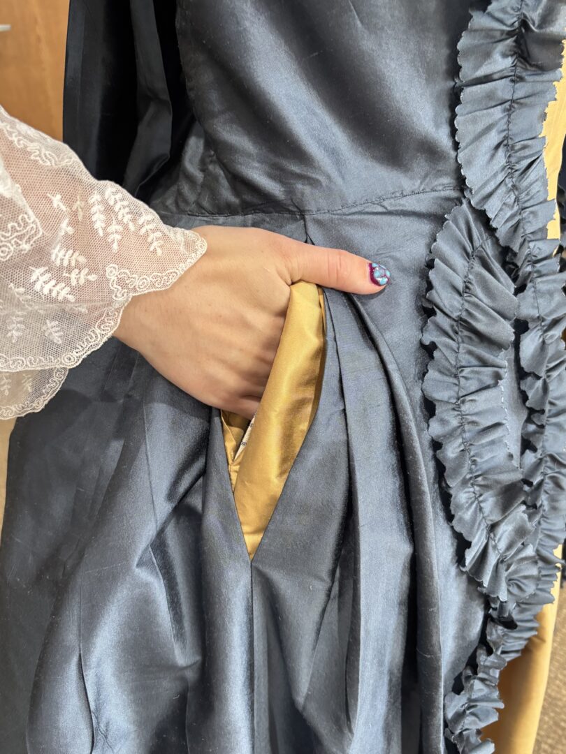 Robe à la Française Or Sacque Back Gown