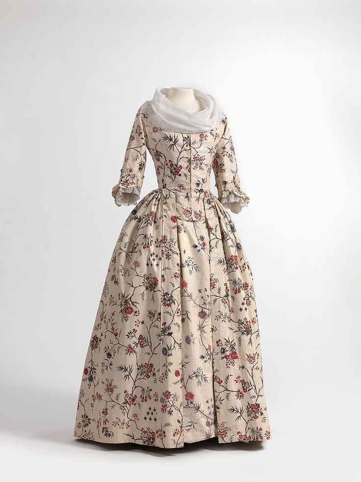 Indienne Gown