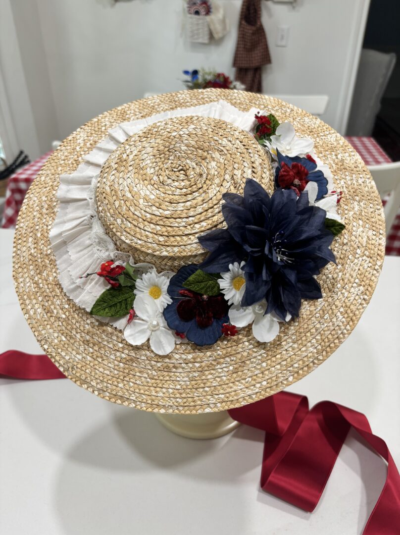 straw bergère