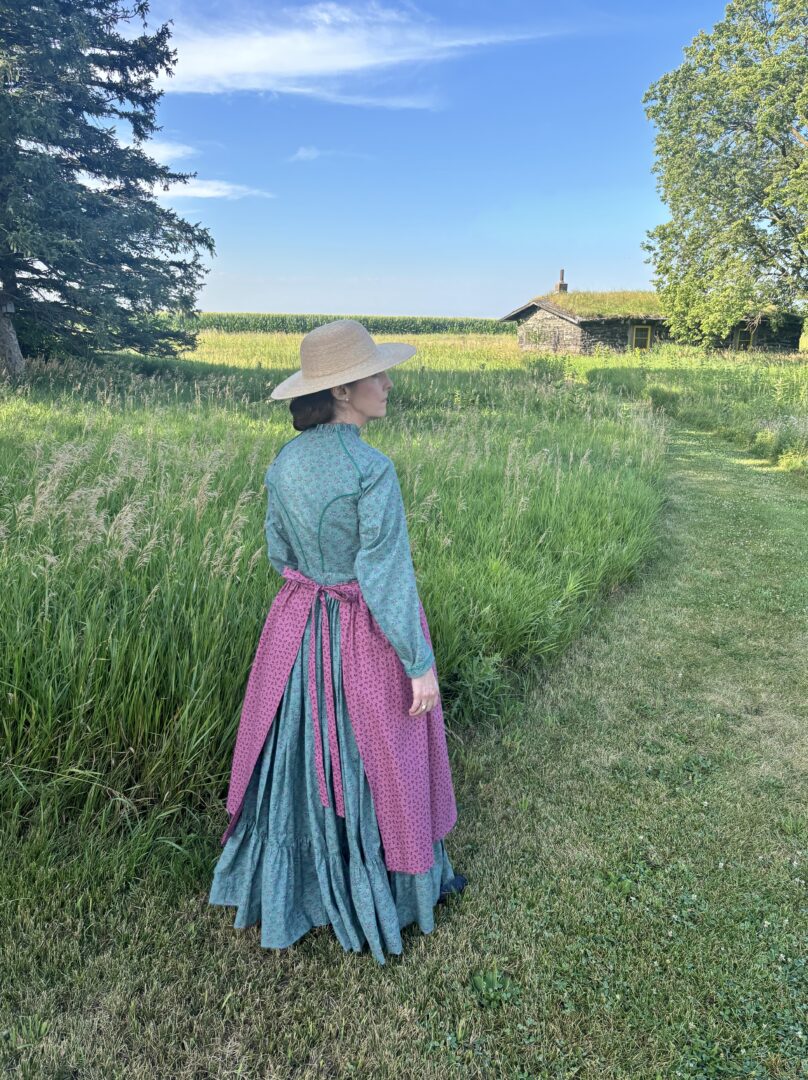 Ma's Apron LITTLE HOUSE ON THE PRAIRIE™ 