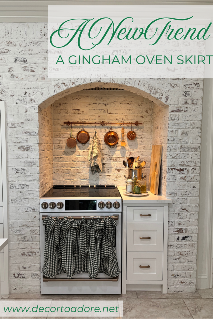 A Gingham Oven Skirt