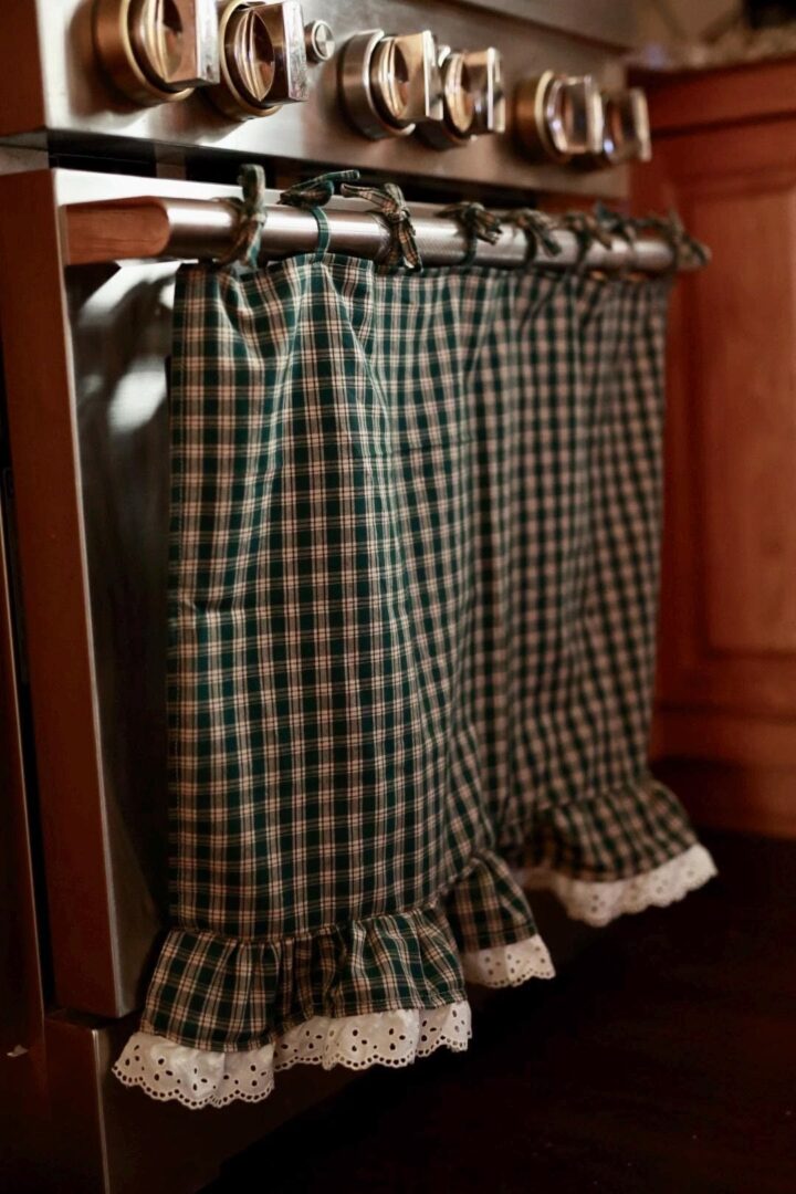 Oven skirt